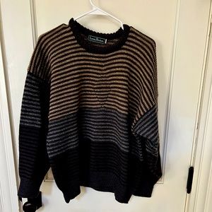 Louis, Boston iconic men’s store vintage wool sweater